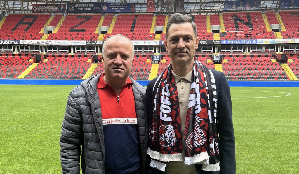 Rădoi, mesaj tranșant pentru FCSB: „Nu sunt magician, nu fac minuni”