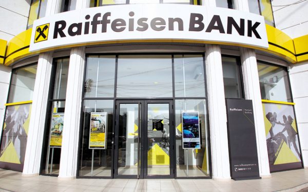 Banca Raiffeisen, bătută la ofertă: Adikko, visată de o bancă din Slovenia