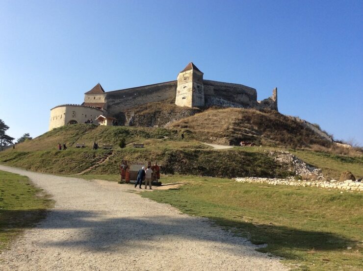 Cetatea Râșnov, restaurată: Primăria lansează licitația. Redeschidere în 2028