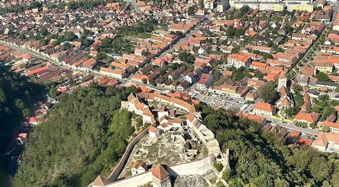 Râșnov: Fortăreața medievală intră în renovare, anunță autoritățile locale