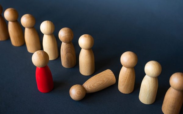 De ce resentimentele NU trec ușor: Povara emoțiilor BLOCATE