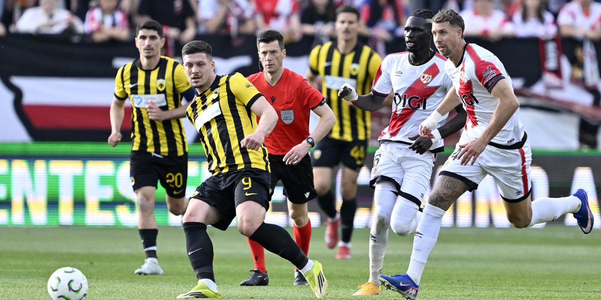 Seara de joi, 9 aprilie 2026, a adus o serie de rezultate surprinzătoare în Europa League și Conference League, cu echipe și jucători români implicați în meciuri cruciale