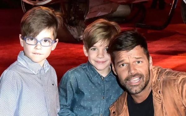 Matteo și Valentino, copiii lui Ricky Martin, staruri pe scena argentiniană