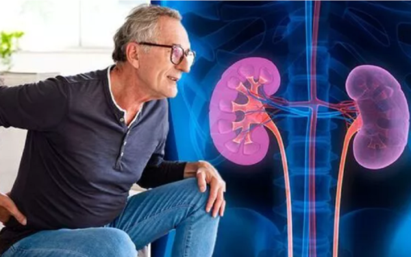 Semnul banal din urină ignorat de mulți. Rinichii cedează SILENȚIOS