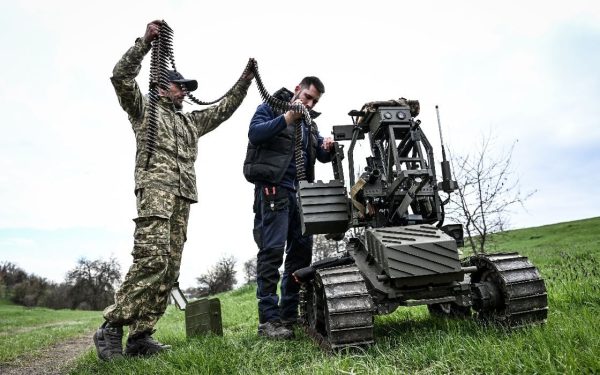 Roboții ucraineni cuceresc poziții Rusești: Victorie istorică fără militari!