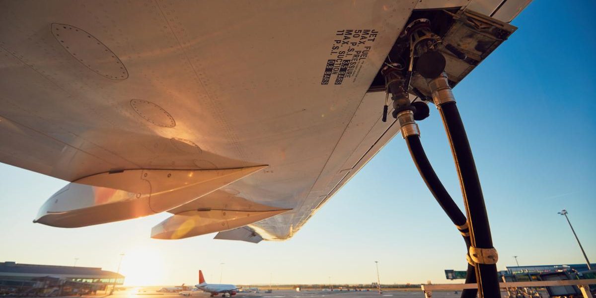 România, șansă uriașă în criza de kerosen a Europei: „Doar de voință depinde”