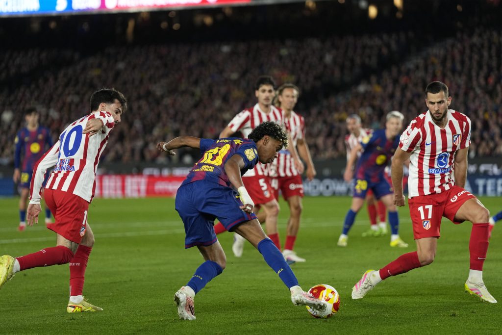 Barcelona primește în această seară o dublă provocare în Liga Campionilor El Spotify Camp Nou va fi scena unui meci crucial pentru FC Barcelona, care întâlnește pe Atletico Madrid în prima manșă a sferturilor de finală ale Ligii Campionilor, de la ora 21:00