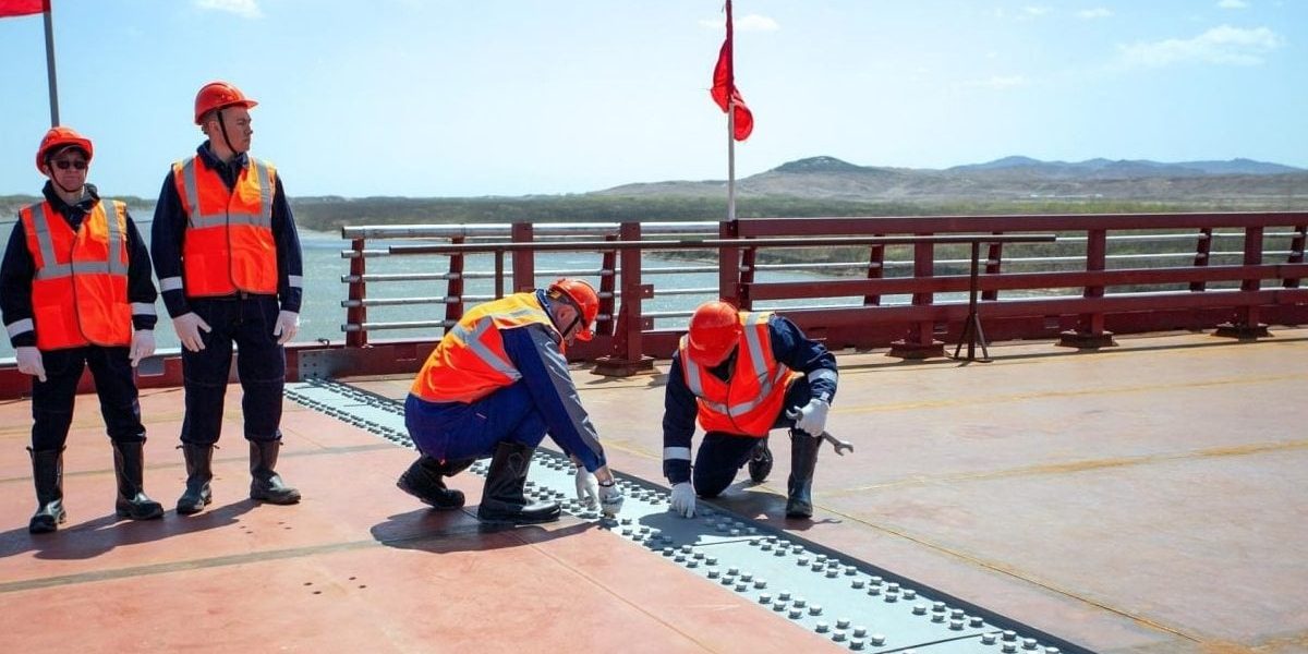 Rusia și Coreea de Nord: Pod rutier deschis, dar cu reguli stricte pentru trafic