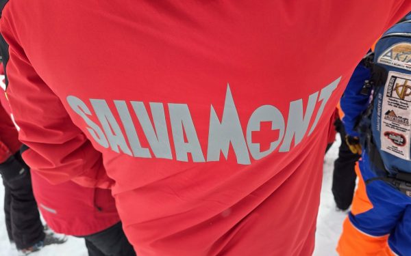 Salvamontiștii, intervenție dramatică în Făgăraș: Turistă accidentată