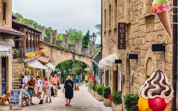 Ce poți vizita în San Marino: comori ascunse și curiozități captivante