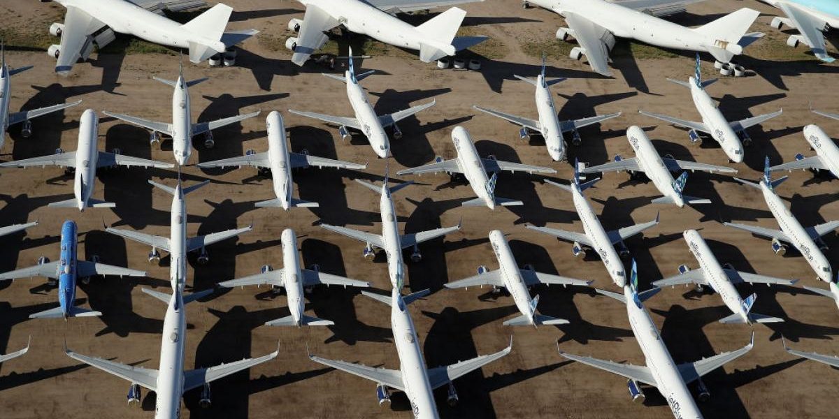 Europa, la un pas de criză: Combustibilul pentru avioane se termină