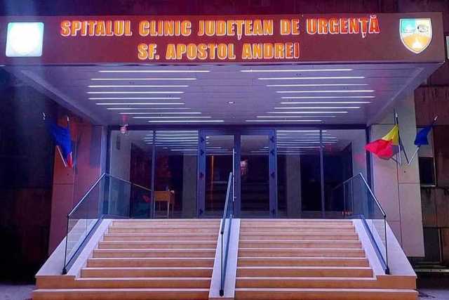 Bărbatul cu arsuri de la blocul social din Constanța a murit la spital