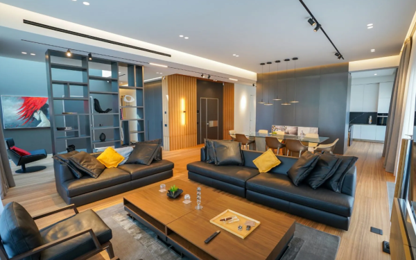 Penthouse de lux lângă SUA, la București: 300 mp și preț de 2,5 mil euro