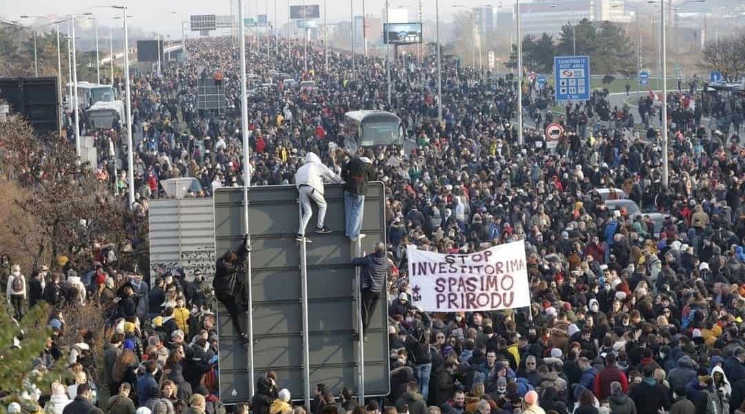 UE, pe cale să blocheze 1,5 mld euro pentru Serbia: Democrație șubredă, relații cu Rusia