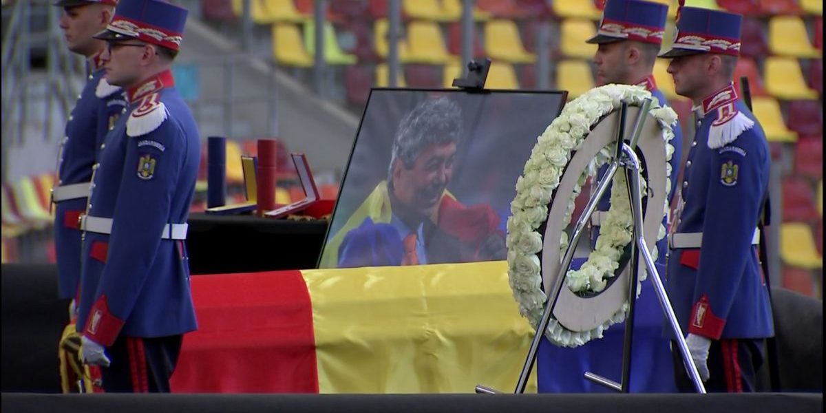 Moment penibil la FCSB – Oțelul: Ce s-a întâmplat în minutul de reculegere pentru Mircea Lucescu