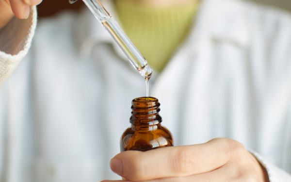 Beauty pe net: Știință sau vrăjitorie? Ce-și fac VEDETELE cu fața?