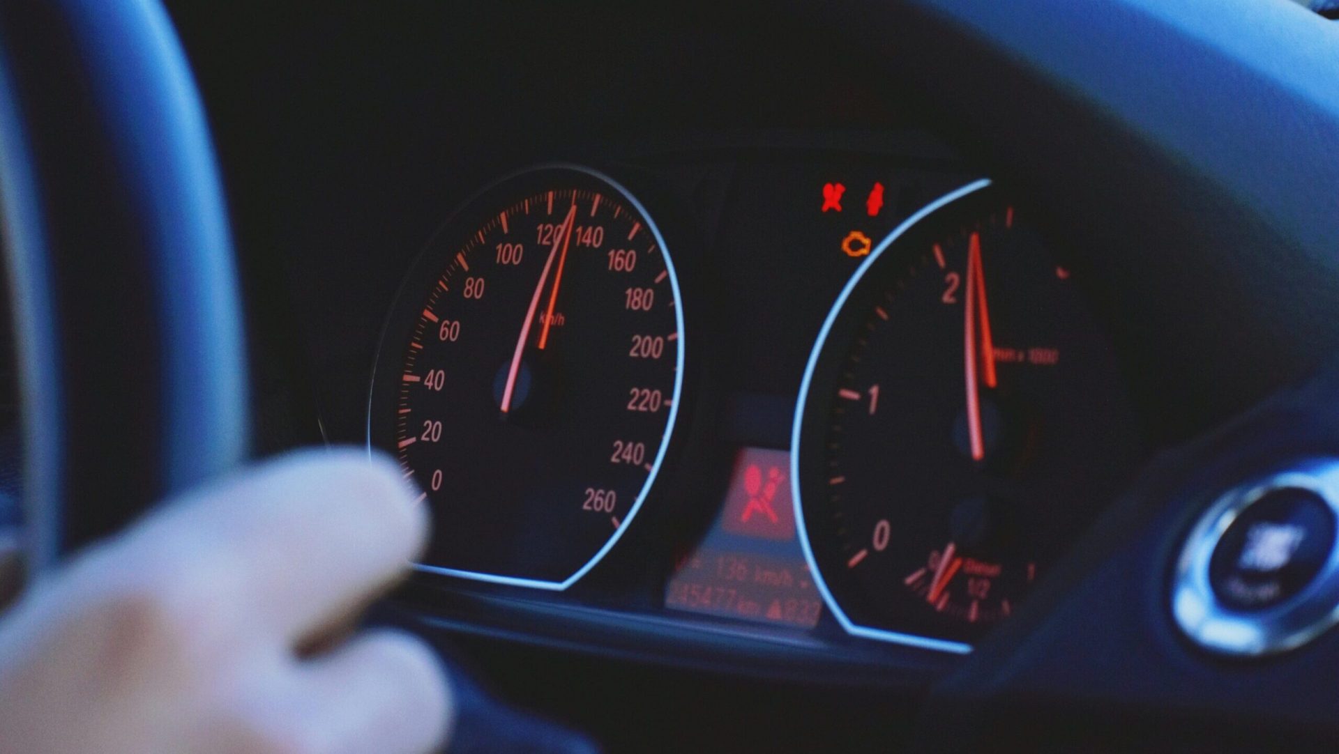 Austria ia în calcul introducerea unei limite de viteză pentru a reduce consumul de combustibil, ca măsură de răspuns la creșterea prețurilor la carburanți și tensiunile legate de posibile penurii