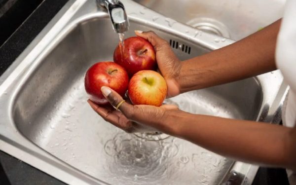 Cele mai murdare fructe și legume din supermarketuri. Atenție la ce cumperi!