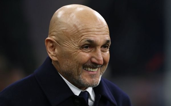 Tehnicianul italian LUCIANO SPALLETTI, proaspăt numit selecționer al naționalei Italiei, a luat o decizie crucială pentru începerea noului proiect