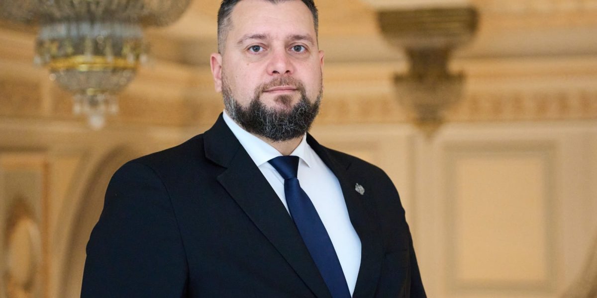 Închiderea centralelor pe cărbune: Bruxelles ne condamnă la frig și sărăcie în România