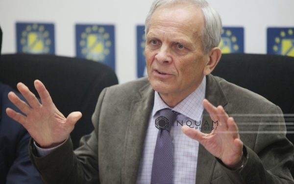 Stolojan, acuzații dure: PSD distruge România, dar bogații scapă!