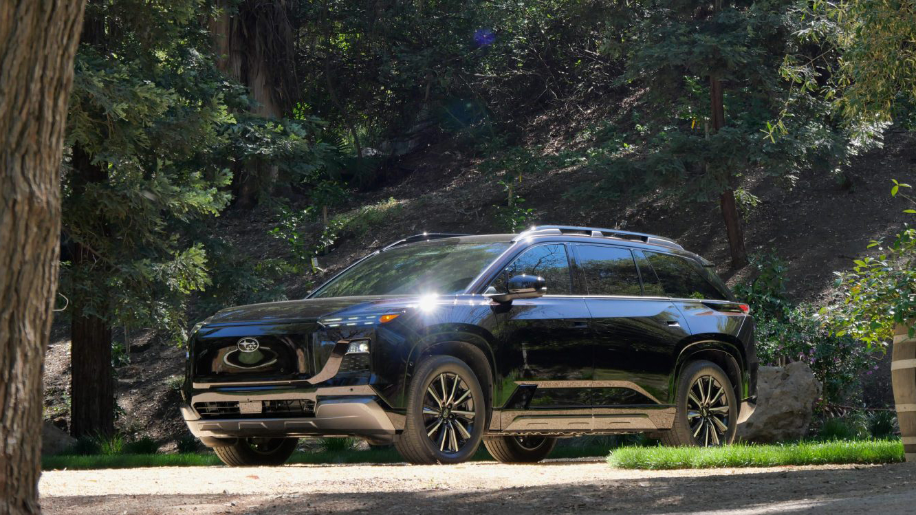 Subaru pregătește intrarea în lumea electrificată cu un model surprinzător, numit Getaway, care combină performanța, spațiul și versatilitatea într-un SUV electric de mari dimensiuni