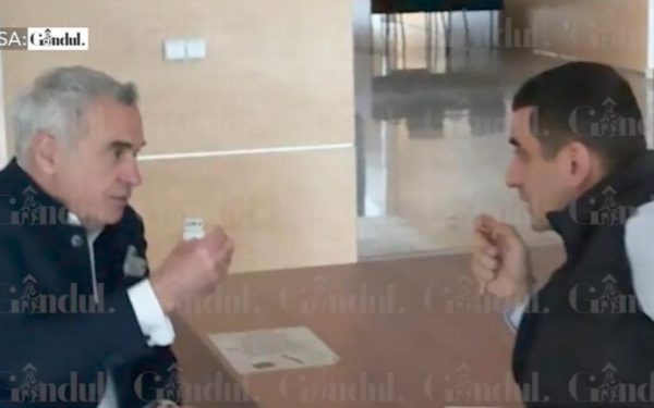 Simion îl vrea pe Georgescu premier! S-au întâlnit la bibliotecă