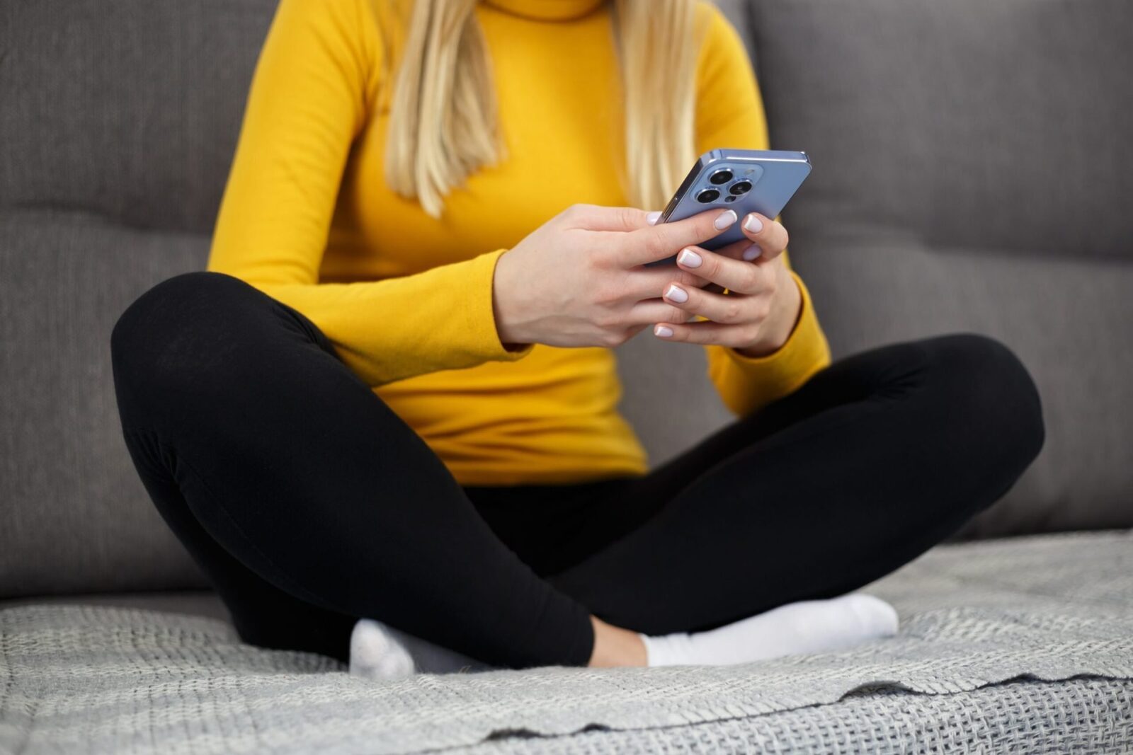 Telefonul mobil, un dispozitiv indispensabil în viața de zi cu zi, reprezintă o țintă predilectă pentru infractorii cibernetici, din cauza informațiilor sensibile pe care le stochează