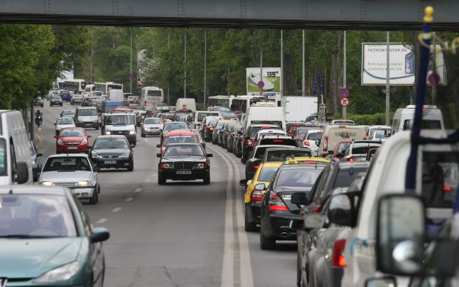 Blocaj pe DN1, spre Brașov: Poliția recomandă rute ocolitoare către București