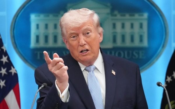Trump sfidează Iranul: „Dacă nu vin la negocieri, e ok pentru mine”