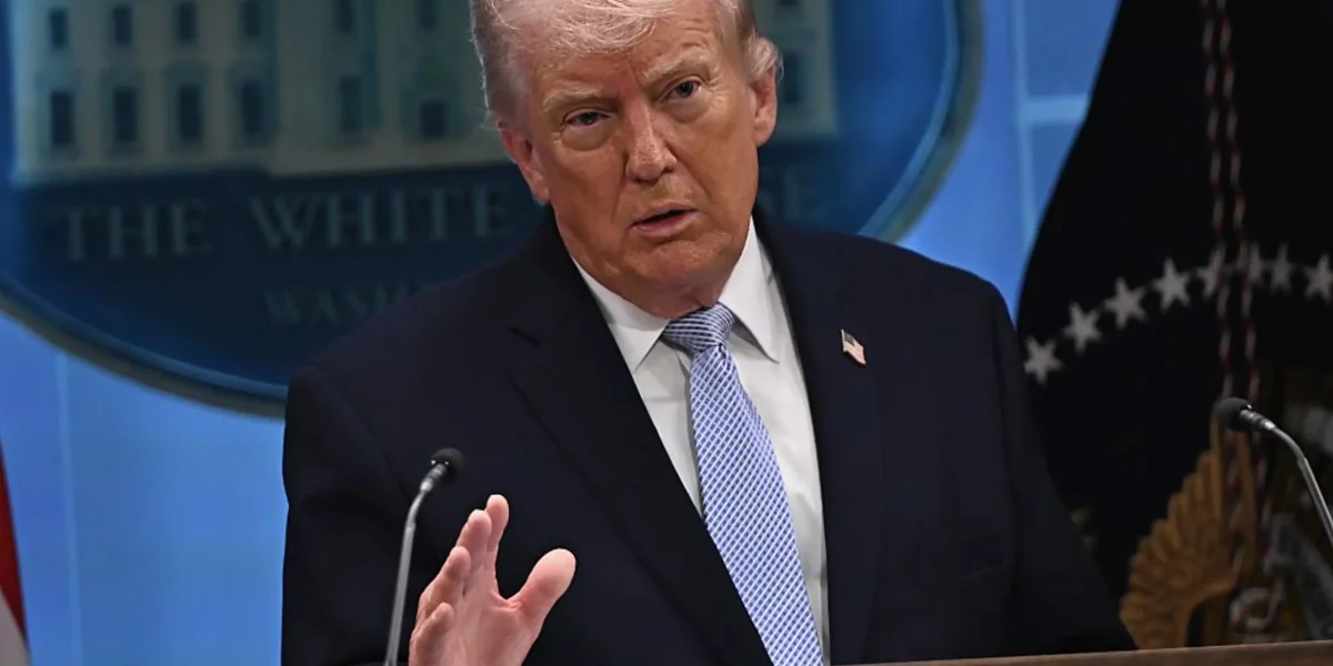 SUA amenință: Uraniu „ostil” dacă negocierile pică