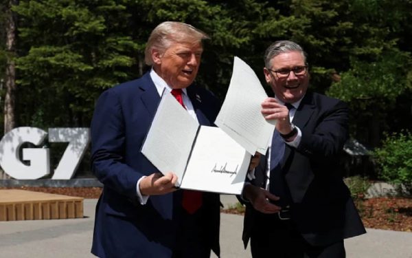 Starmer, SĂTUL de Trump și Putin: Prețurile energiei, în flăcări