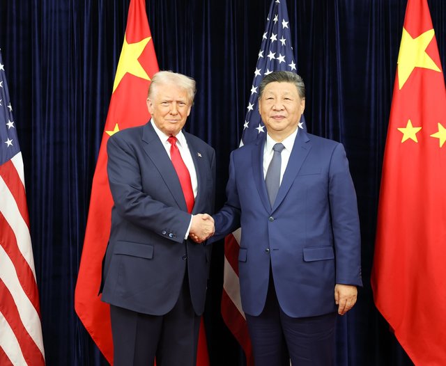 Trump deschide Strâmtoarea Ormuz pentru China. Promisiune de la Xi Jinping