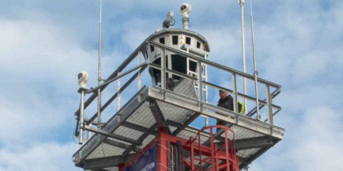 Piloți amendați după ce au râs de controlorii de trafic aerian