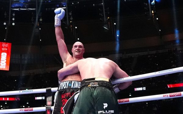 Fury, revenire spectaculoasă: Îl provoacă pe Joshua după victoria de pe stadionul Tottenham