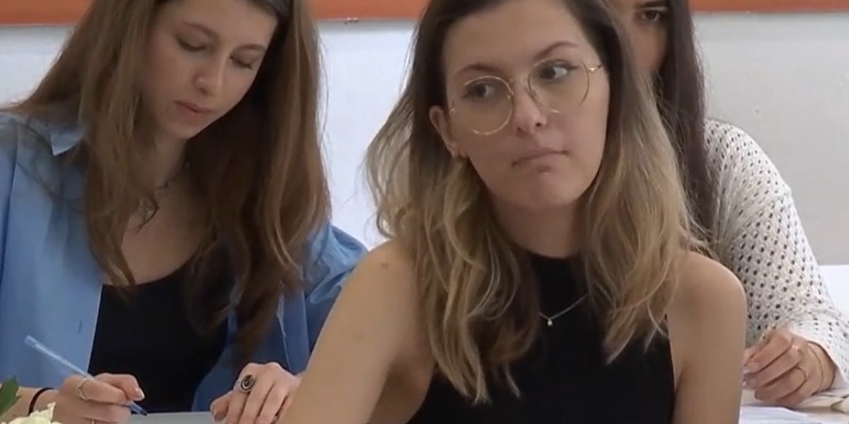 Ultimul efort: Elevii de-a VIII-a și a XII-a, în febra examenelor grele