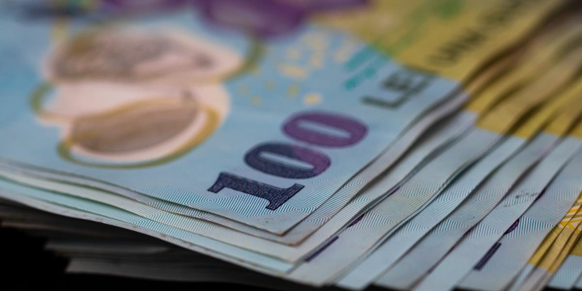FMI lovește România: Prognoza de creștere, înjumătățită. Inflație și șomaj cresc