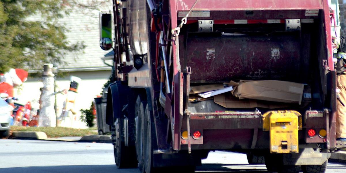 Bărbat din România, păgubit de 7.000€: A aruncat banii la gunoi și i-a recuperat!