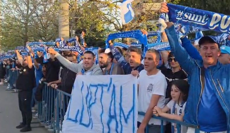 Craiova, în febră: Mii de fani scandază înainte de derby-ul cu Rapid