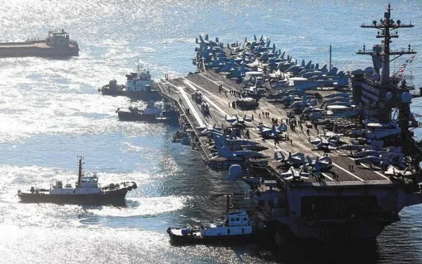 Blocada Navală: Distrugător American blochează petroliere iraniene