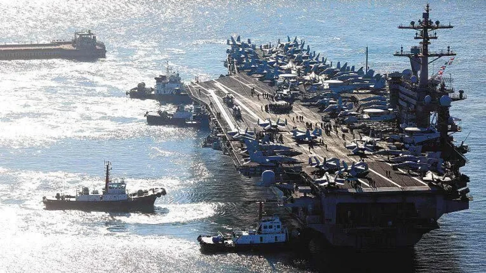 Blocada Navală: Distrugător American blochează petroliere iraniene