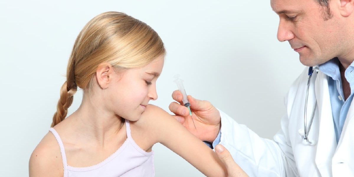 Acoperirea vaccinală scade: România, pe lista țărilor cu risc major?