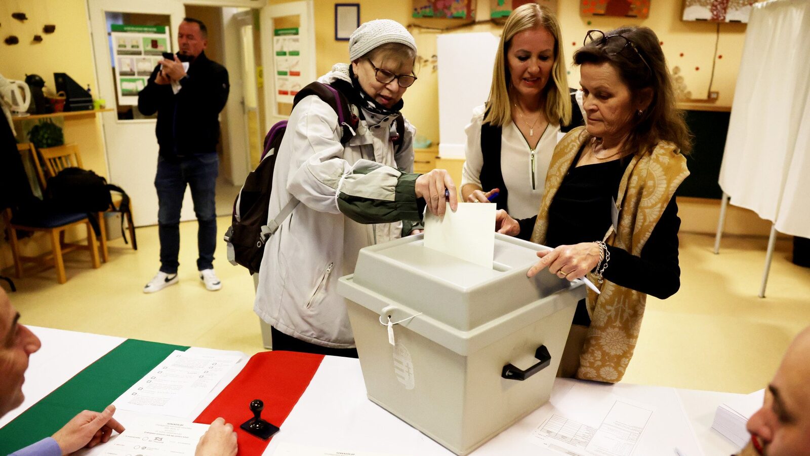 Alegeri 2026: Rezultate noi la ora 11, prezență record la vot