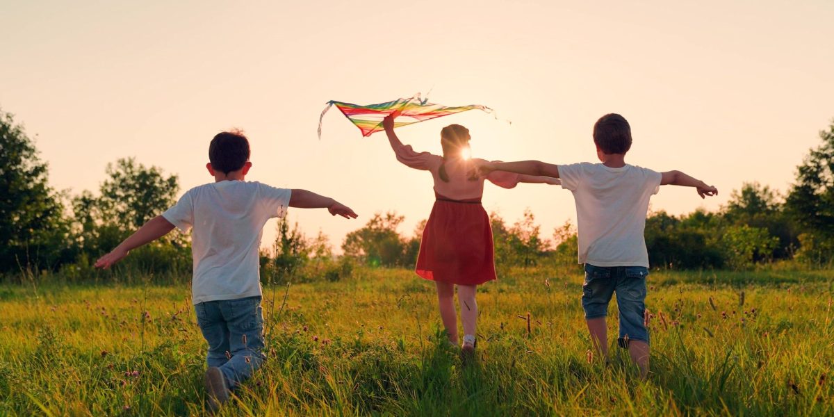 De ce verile copilăriei păreau nesfârșite? Misterul dezvăluit