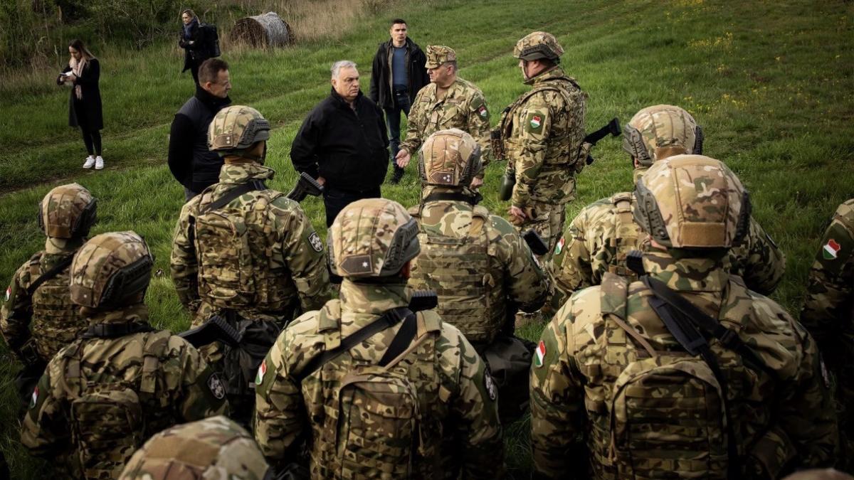 Ungaria a plasat conducta de gaz de la granița cu Serbia sub protecție militară, în contextul creșterii tensiunilor regionale Ungaria a decis să trimită armata pentru a asigura protecția conductei de gaz care traversează granița cu Serbia, un pas aparent menit să întărească securitatea infrastructurii critice într-un moment de speculații tot mai crescute despre posibile perturbări externe