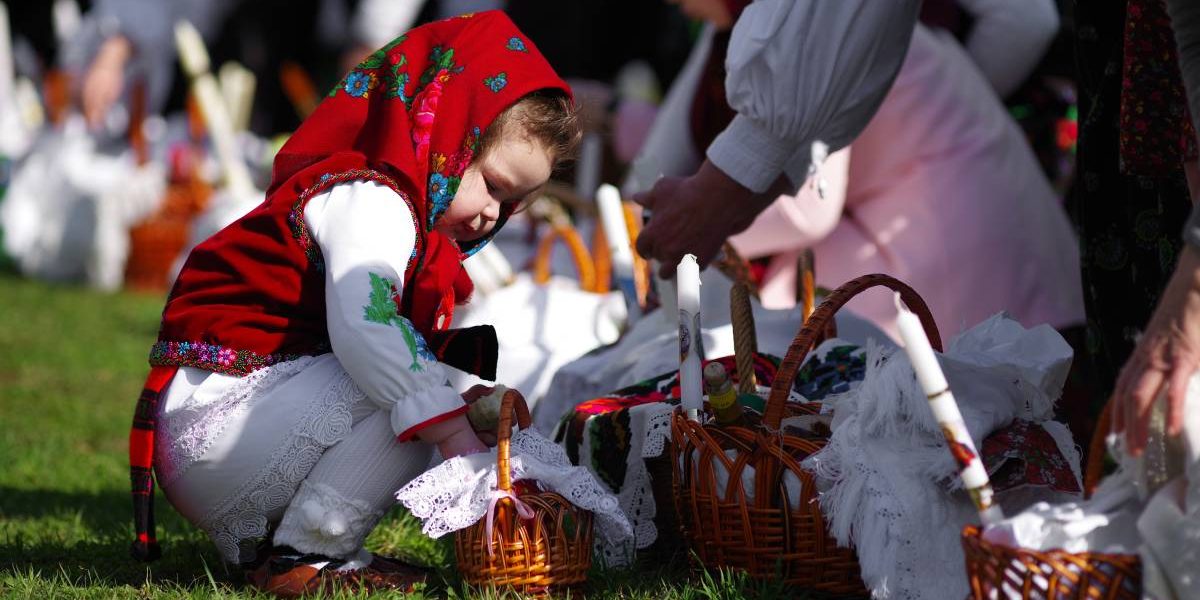 Vinerea Mare, zi de adâncă reflecție pentru creștini, este o perioadă de post și abstinență, marcată de ritualuri și tradiții specifice