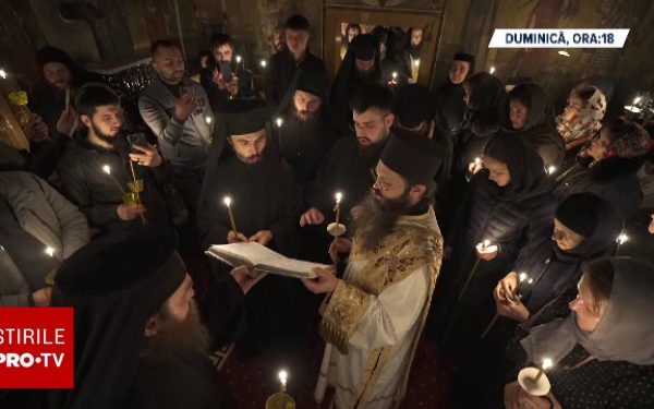 Călugării de la Sihla: „Acolo îl simți pe Dumnezeu, nu-n lume”