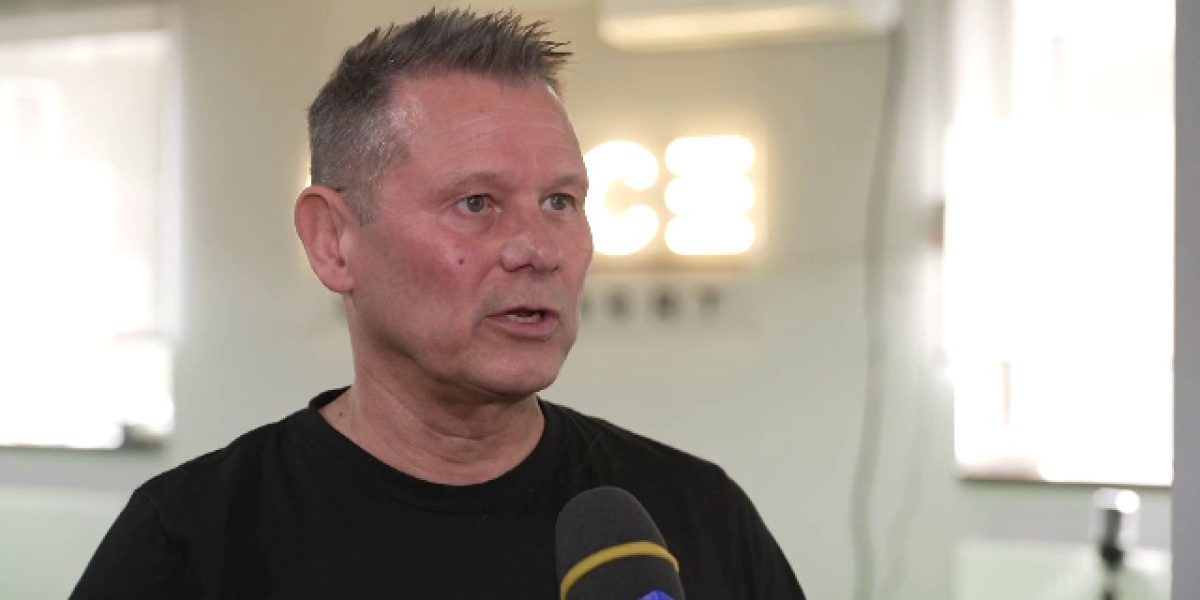 Neubert, entuziasmat: Trei români, ”sută la sută” în Bundesliga!
