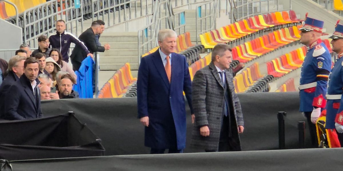 Ahmetov, uimit de București: „E fermecător, ca spirit”! Ce a găsit în România