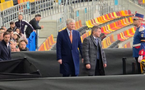 Ahmetov, uimit de București: „E fermecător, ca spirit”! Ce a găsit în România